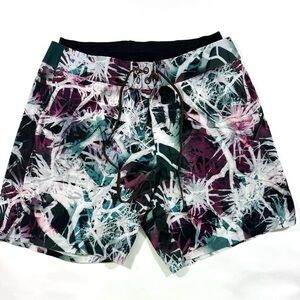 Lululemon EI Current Board Shorts Mesh Lined Palms From Below White